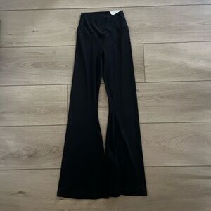 BRAND NEW Aerie Black Crossover Leggings